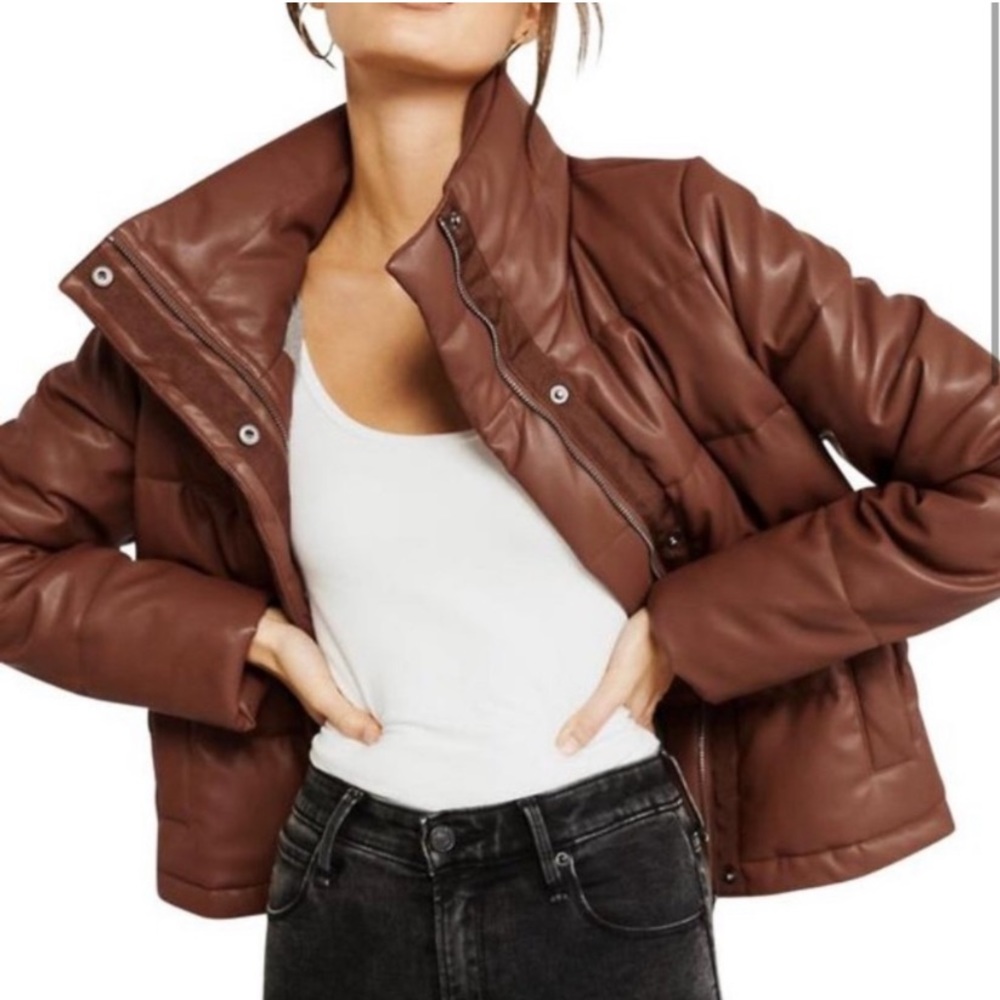 Abercrombie & Fitch Vegan Leather Mini Puffer